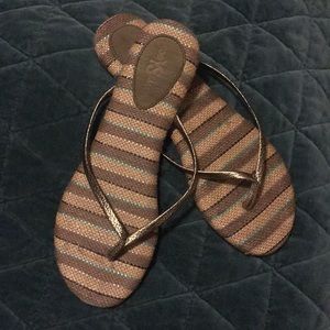 Yosi samra size 10 flip flop military green